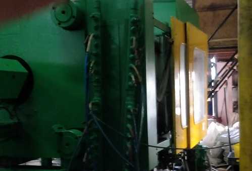 Vandorn Demag 550 Ton Injection Moulding Machine-4
